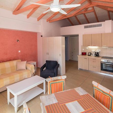Athena'S Cottage Stoúpa Dış mekan fotoğraf